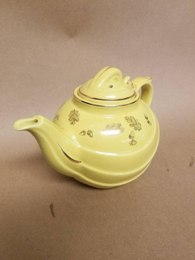 Vintage Hall 0799 6 Cup Yellow Gold Porcelain Teapot 1940s Oak Etsy