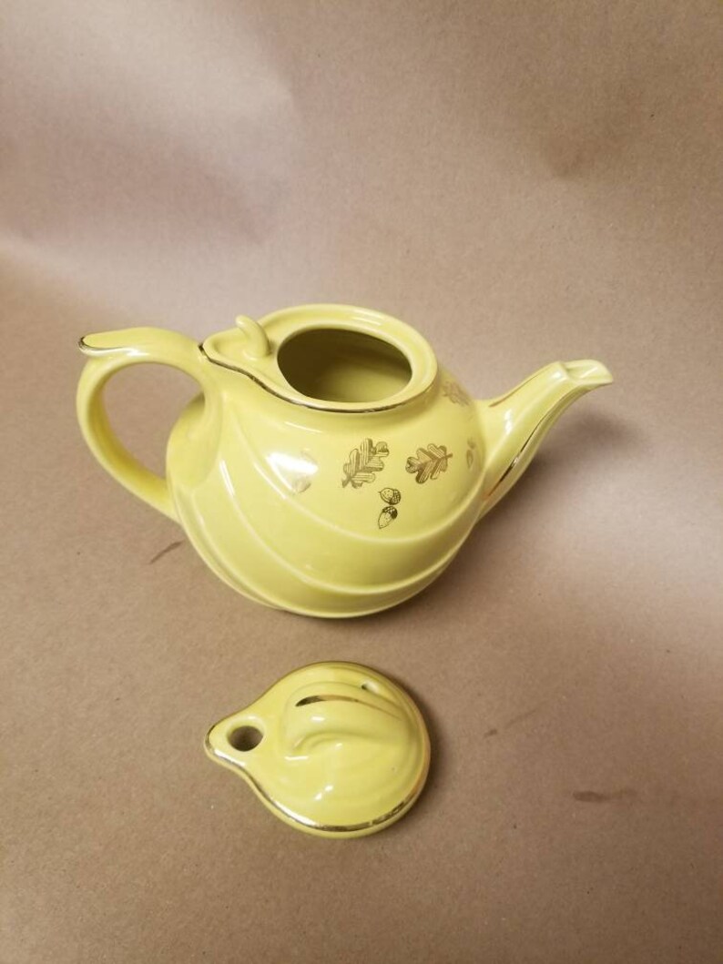 Vintage Hall 0799 6 Cup Yellow Gold Porcelain Teapot 1940s Oak Etsy