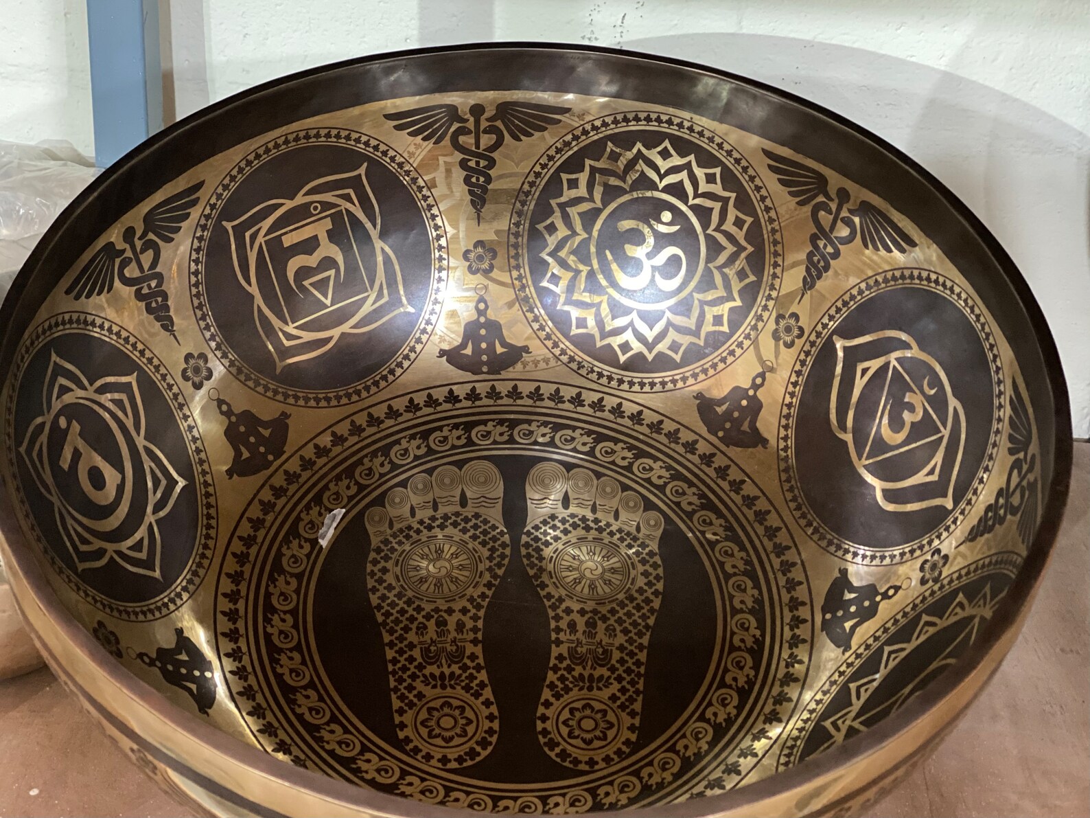 Extralarge Singing Bowl Large Foot Engraved Singing Bowl for Etsy