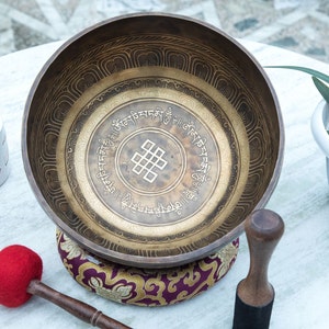 12 inches Singing Bowl with art om mantra - Tibetan singing bowl for Meditation, Yoga, and Sound Healing -made from Nepal