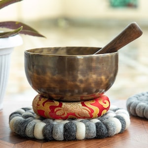 6 inches  Handmade singing bowl-Standing singing bowl-meditation, sound healing - made from Nepal- sound healing singing bowl