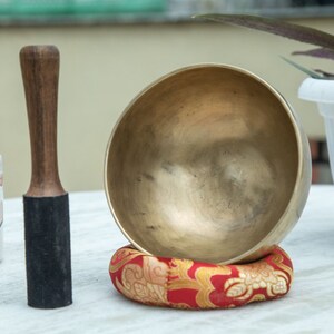 6 inch Handmade Tibetan Singing Bowl: Mindfulness Healing Sound Bowl