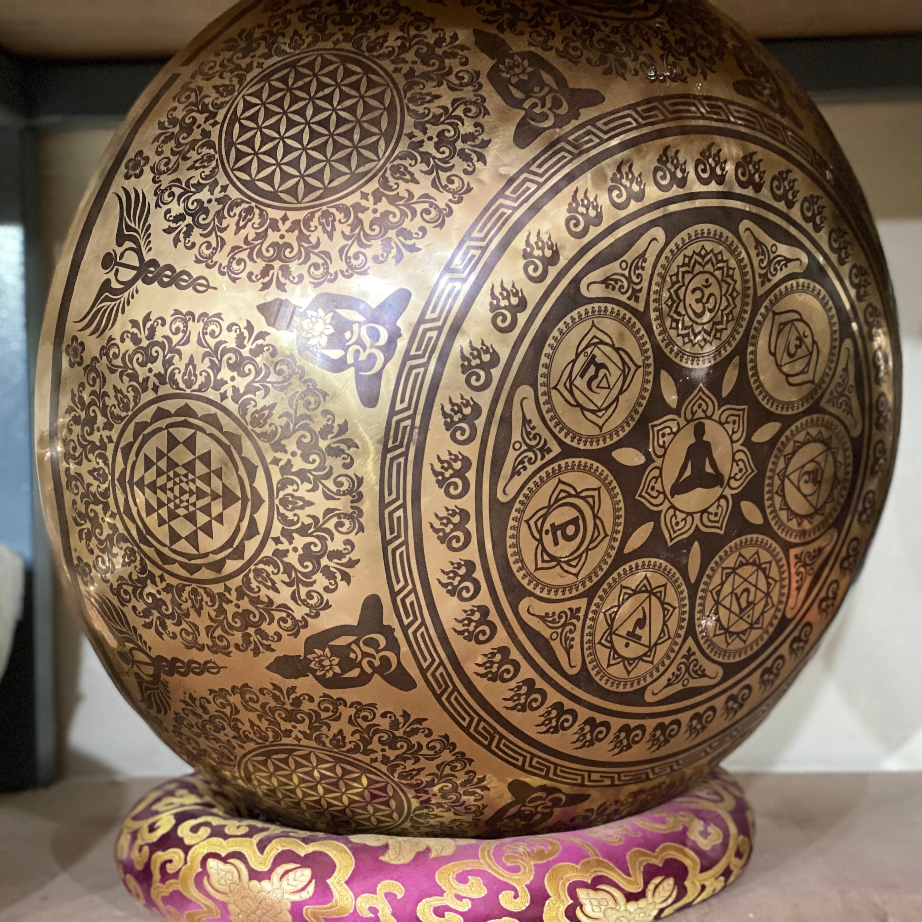 Extralarge Singing Bowl Large Foot Engraved Singing Bowl for Etsy