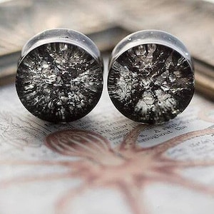 BLACK Cracked Glass Plugs - Double Flared- 6mm, 8mm, 10mm, 11mm, 12.7mm, 14mm, 16mm, 19mm, 22mm, 25mm Gauges Stretched Ears by 70 Knots