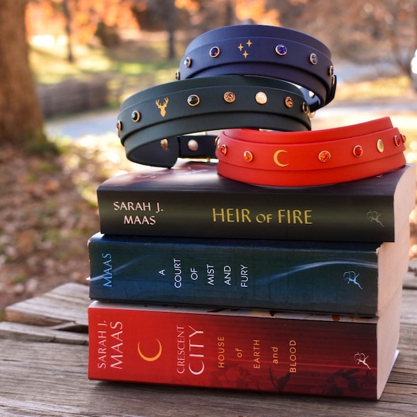 Bookish Dog Collar: The Velaris, The Terrasen & The Lunathion.