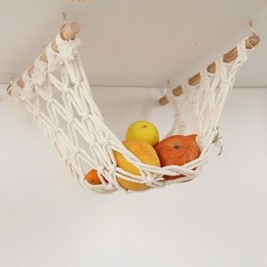 Fruit hammock -  Canada