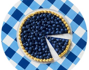Blueberry pie realistic painting round canvas impasto M size