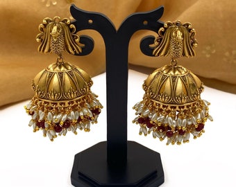 Antique Gold Finished Simple Ruby 
