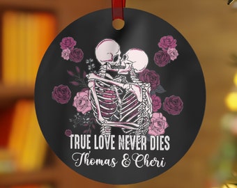 Personalized Gothic Couples Ornament, Custom Skeleton Romantic Couple, Spooky Gift, Anniversary Gift, Bride and Groom Skeleton Ornament