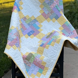 Charming new handmade quilt, farmhouse Cottagecore, handmade gift for that birthday or anniversary, yellow, pastel, bedding, poatchwork
