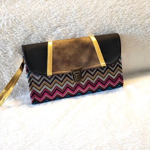 portefeuille compagnon femme motif chevron kaki et noir