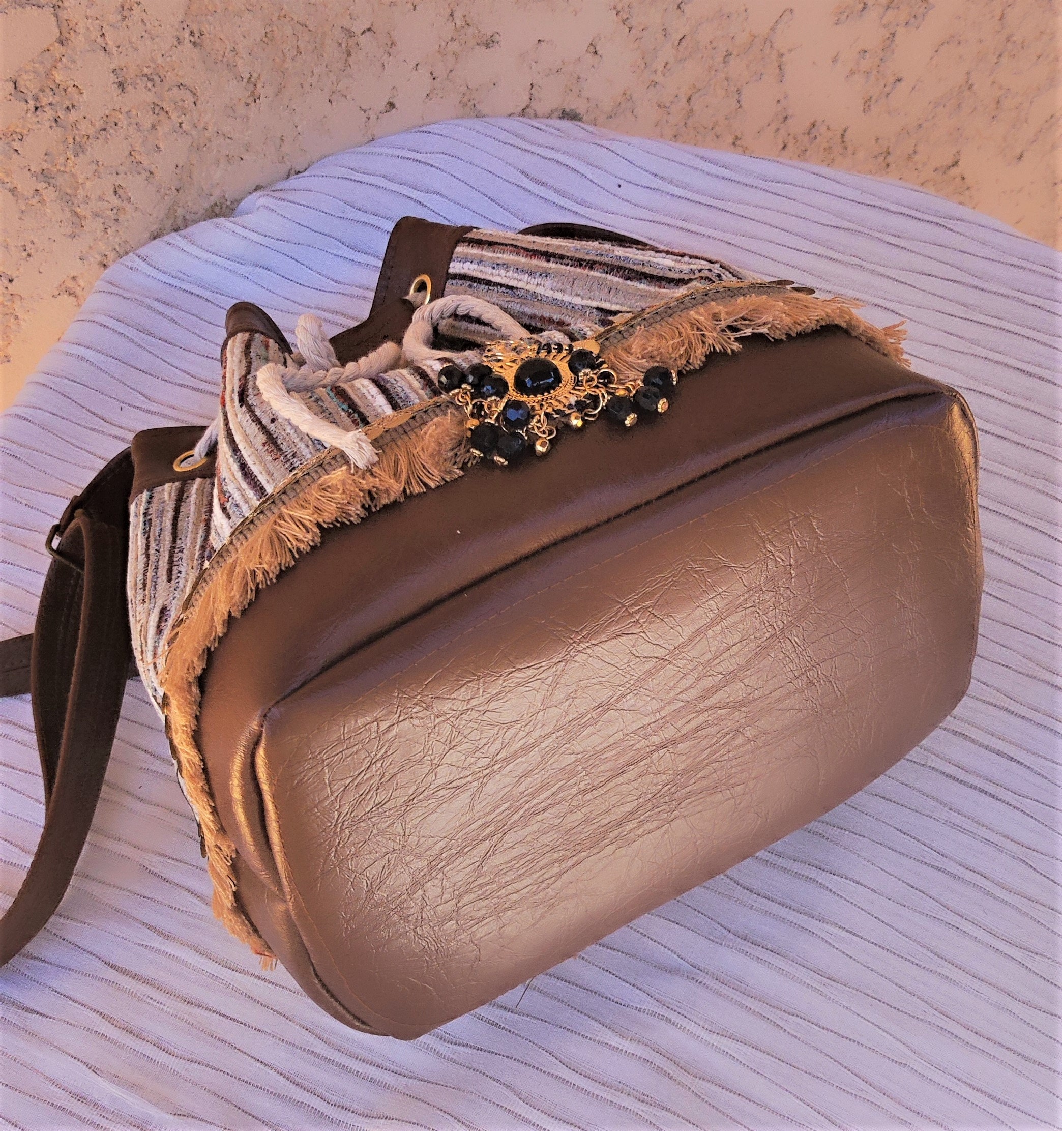 Unbranded Bucket Bag Women Medium Brown Excellent Distressed Faux‎ Leather Boho Unbranded Bucket Bag‎ Women Medium Brown Excellent  main image 2