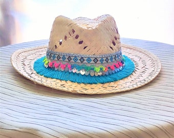 chapeau de paille western bohème bleu argenté vacances été plage