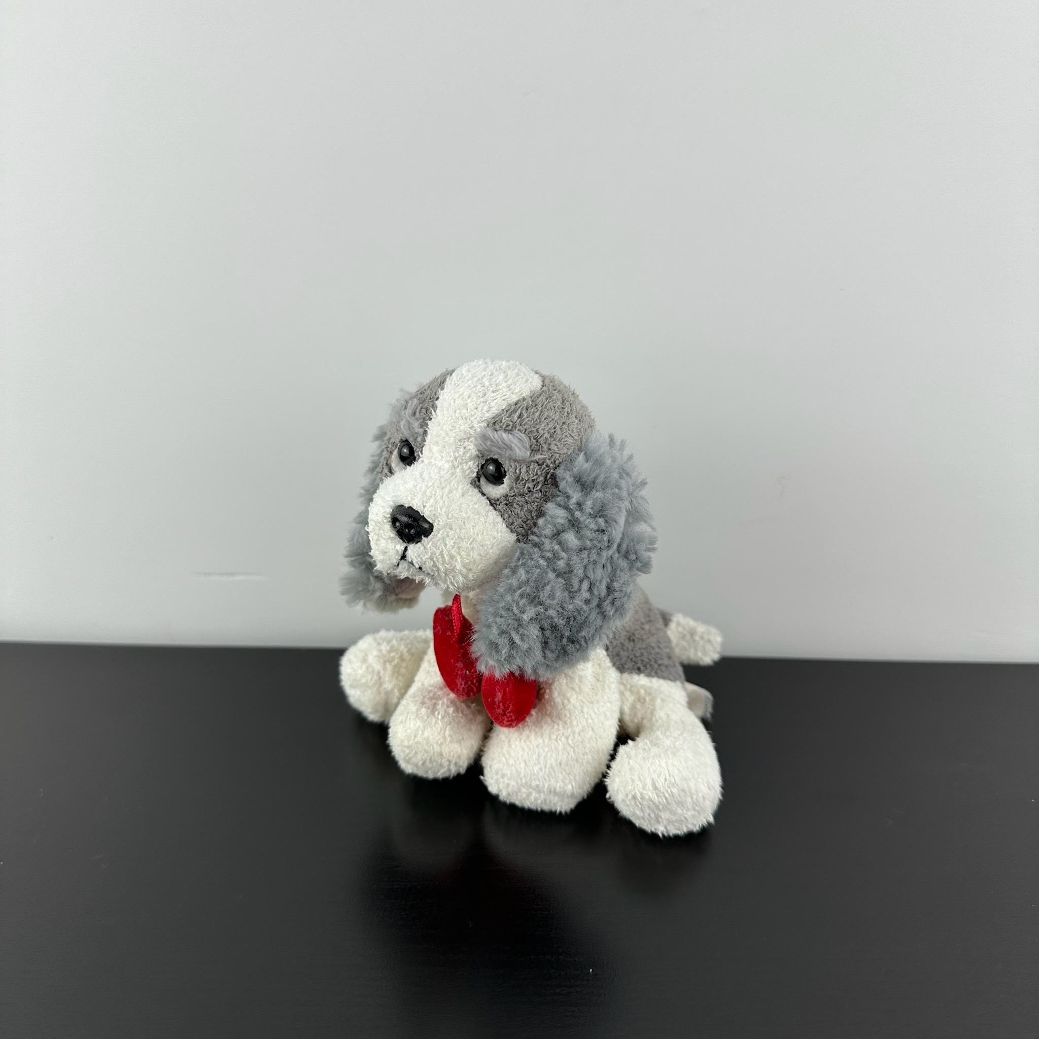 Russ Berrie Luv Pets Chops Puppy Dog 6” Valentine Love Hearts Gray