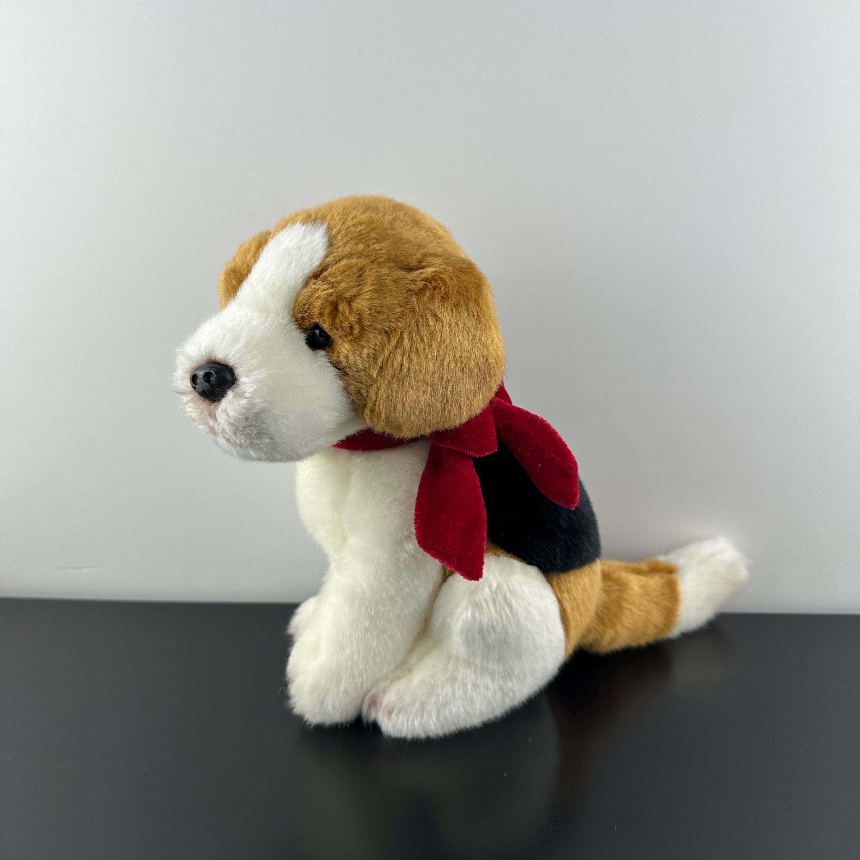 Vintage Russ Berrie Beagle Dog Plush Stuffed Animal Toy Red Ribbon