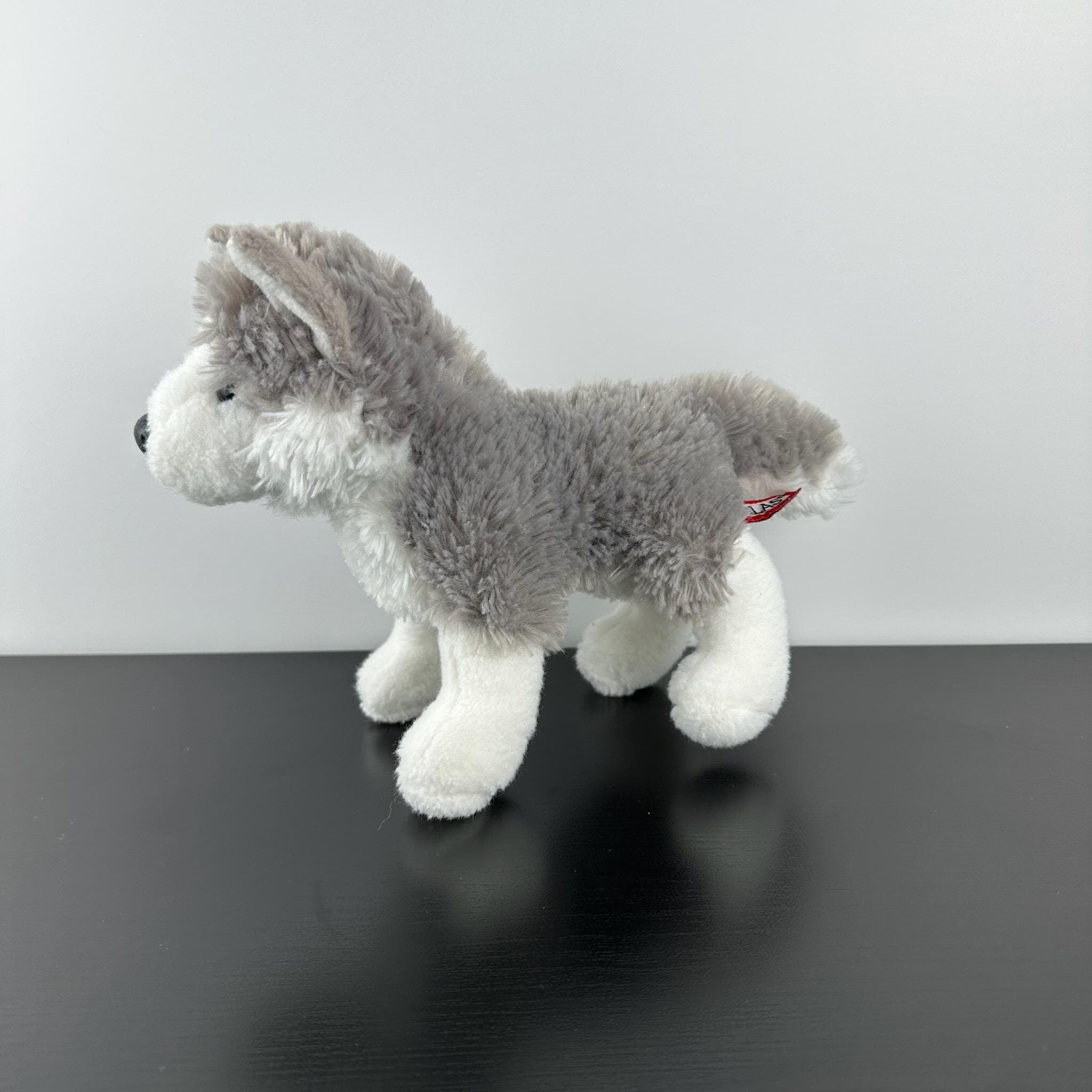 Douglas Cuddle Toys Nikita Husky Wolf Puppy Dog 8” #3986 Realistic