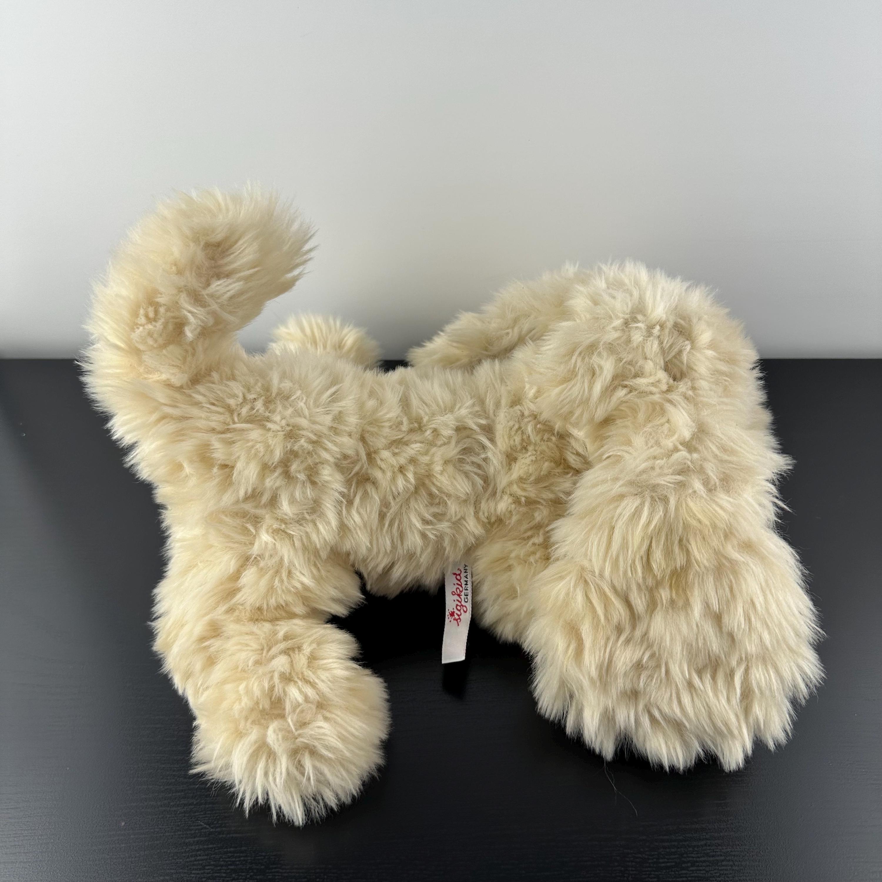 ベージュの犬のぬいぐるみ シギキッド ドイツ製 ベージュの犬のぬいぐるみ 11インチ ヴィンテージ