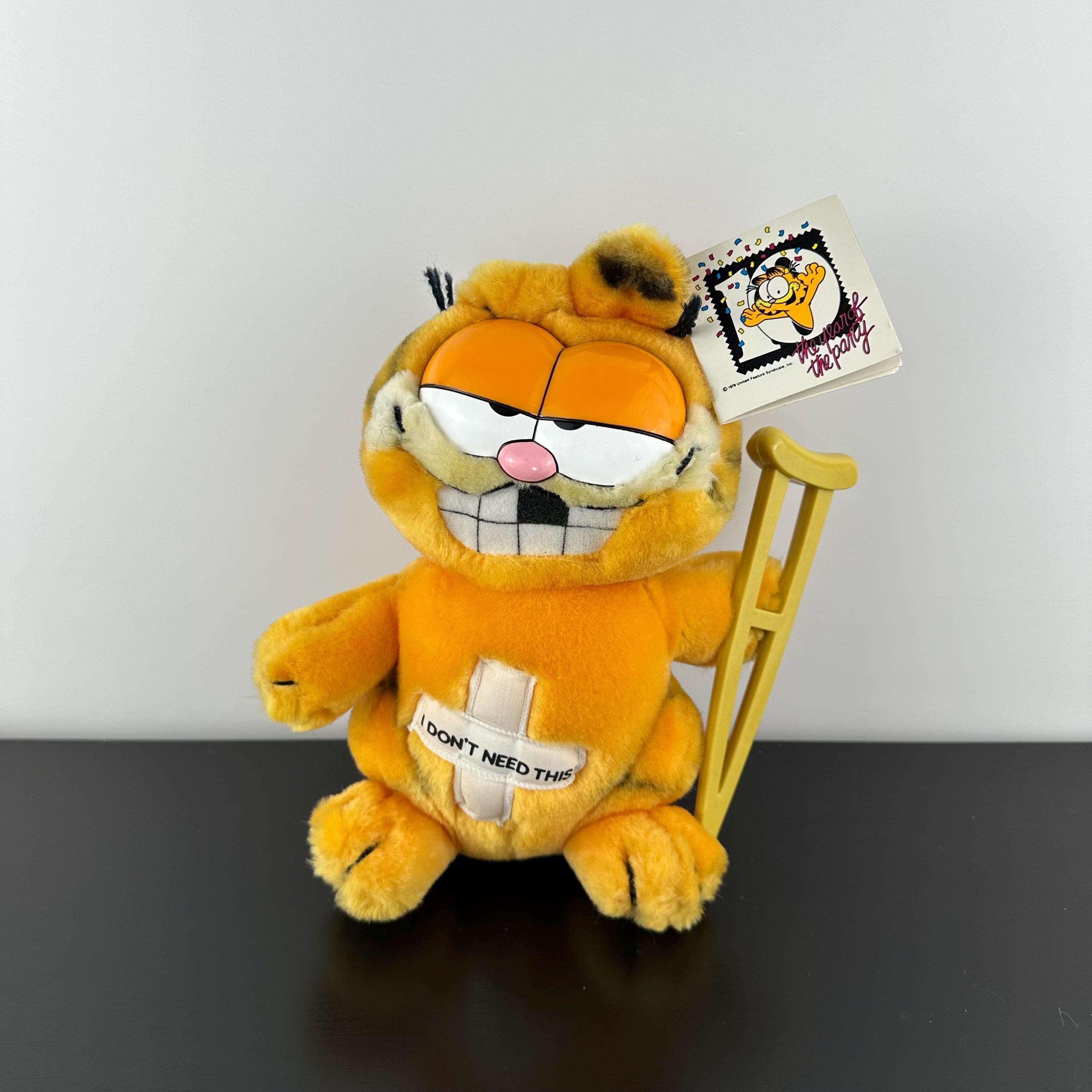 Vintage Dakin 1981 Garfield Plush I Don't Need This! Crutch and