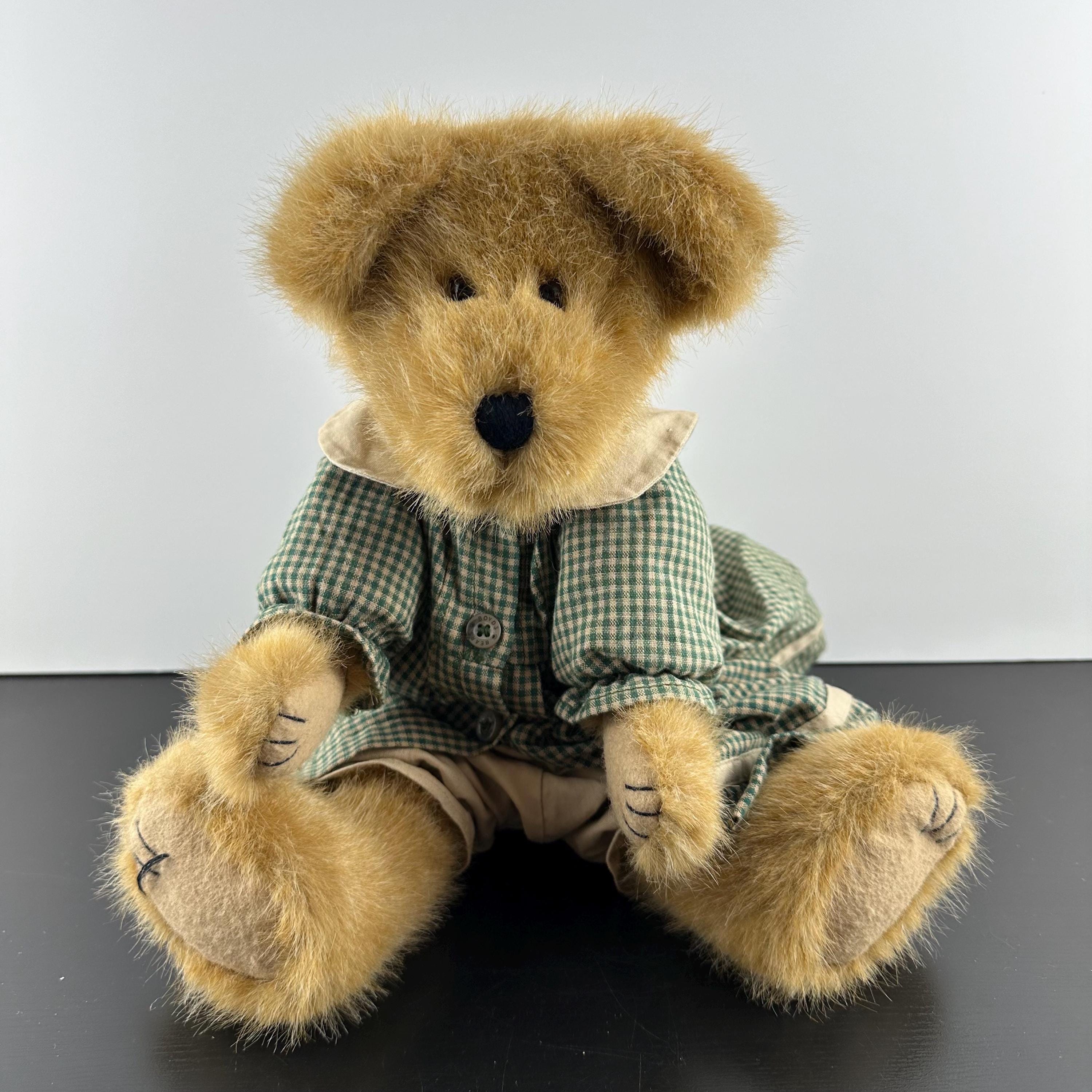 Vintage the Boyd's Bears Collection Brown Teddy Bear Green