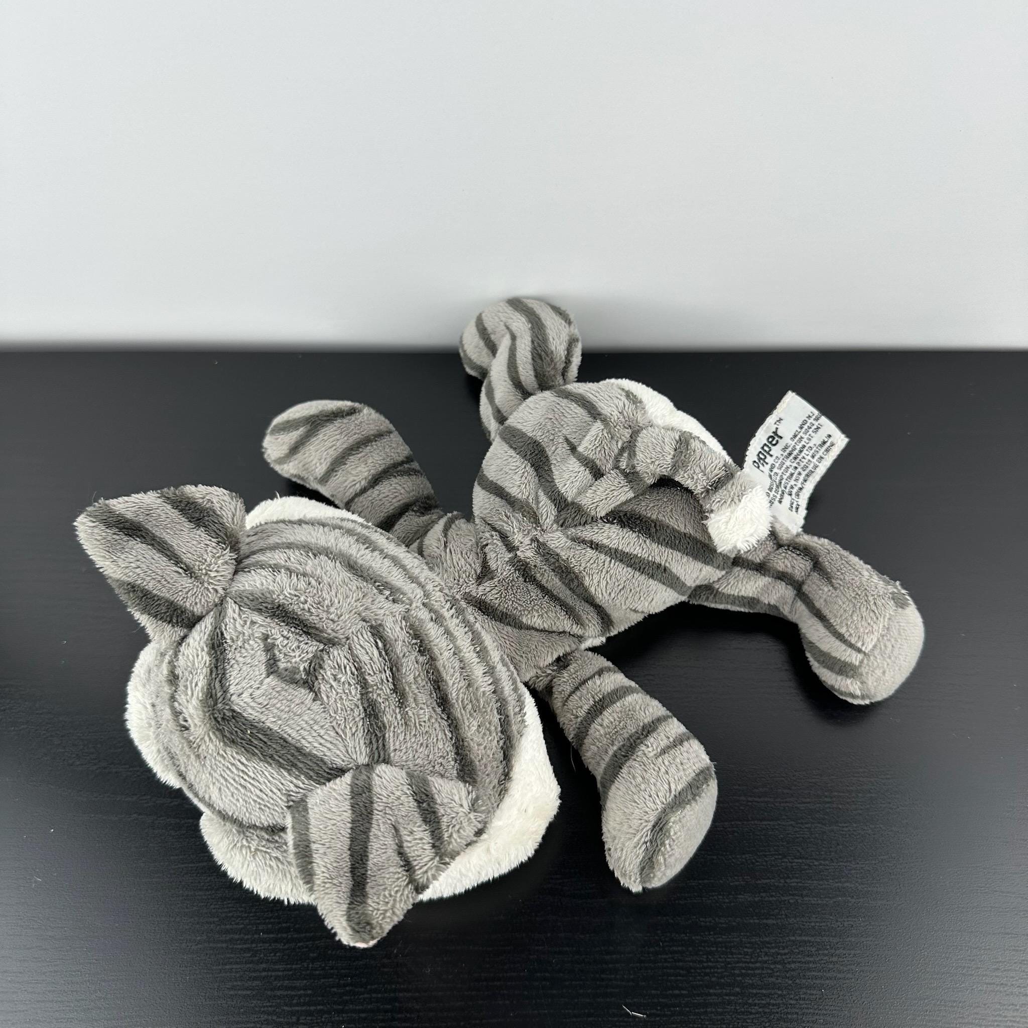 Russ Berrie Lil Peepers Pepper Kitty Cat 8” Big Blue Eyes Gray