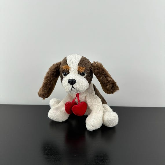 Russ Berrie Luv Pets Chops Puppy Dog 6” Valentine Love Hearts