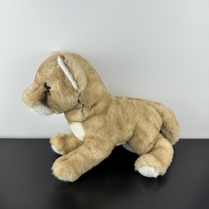 Douglas Carmie Soft Mountain Lion 14” Plush Stuffed Animal Vintage Collectible