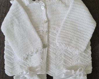 Handmade Crochet outfit for Newborn baby