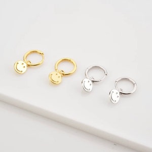 SMILEONME Womens 26mm Sterling Silver Earrings Hoop mini Drop Minimalist Little Cute Smiley leverback clip gold silver