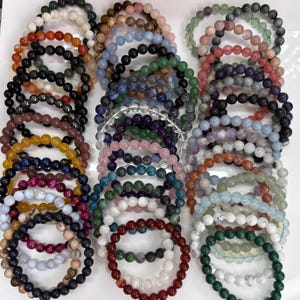 Set di bracciali di cristallo curativo / bracciali di pietre preziose con perline per donna / set di gioielli curativi / bracciali di perline spirituali / cristalli energetici