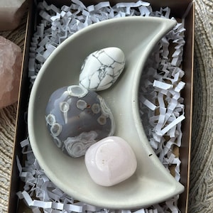 Gift Set Crystal Gift Set Moon Gift box for her Self Care Gifts Birthday present Birthday gift Crystal Box Personal Growth Spiritual Gifts