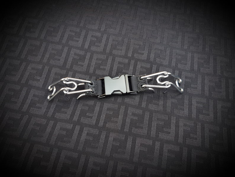 Prong collar buckle open /prong collar easy buckle image 1