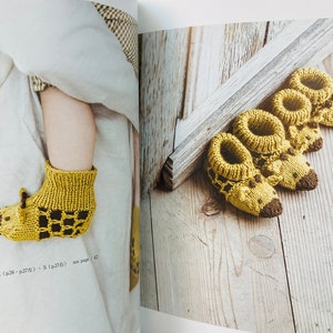 Adorable Baby Knitted Socks and Accessories Japanese Craft Book In Chinese image 8