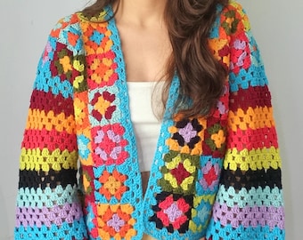 Cárdigan de abuela arcoíris cuadrado de crochet hecho a mano: abrigo bohemio colorido