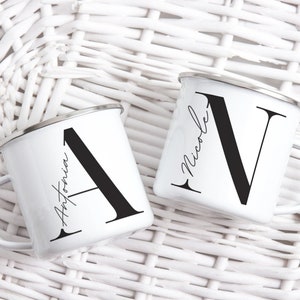 Mitarbeiter Geschenke Weihnachten 2024 Personalisierte Tasse mit Namen Lettering Buchstabentasse Keramiktasse Emaille Tasse Kaffetasse