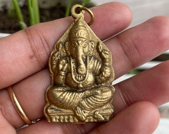 ガネーシャ神のお守りネックレス：ヒンドゥー教の成功、知恵、幸運の神