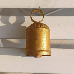 Sinos de vento da sorte Sinos de Noé rústicos grandes de 2,5&quot; de ferro e latão pendurados Sinos de ouro artesanais Sinos de vento sinos de vaca