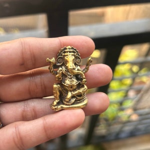 Ganesha Statue | Hindu God Ganpati Idol | Home Temple Decor | Lucky Charm for Prosperity | Tiny Brass Ganesha Figurine God Statue