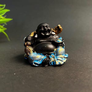 Laughing Buddha with Potli Feng Shui Buddha for Wealth Happy Buddha for Home Decor Good Luck Gift Smiling Buddha Lucky Buddha Figurine