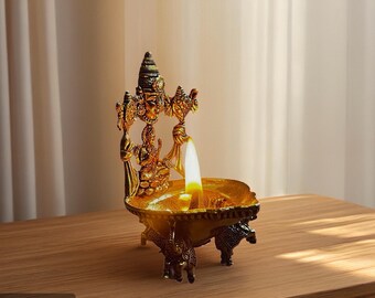 Support De Lampe à Huile En Laiton Kerala Diya - Décoration Puja Temple Et Cadeau Spirituel