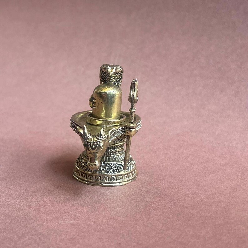 Banalinga Brass Shivling Narmadeshwar Shivling Jyotirlinga Brass Idol Small Brass Shivling Portable Brass Shivling Shivling for Meditation Space Shivling for Protection Shivling for Positive Energy Shivling for Spiritual Growth Shivling for Peace and HarmonySpiritual Gift Shivling Shivling Gift for Devotees Housewarming Gift Shivling Wedding Gift Shivling Anniversary Gift Shivling Shivling Gift for Success Blessing Gift Shivling Shivling Gift for Family Shivling Gift for Business Success