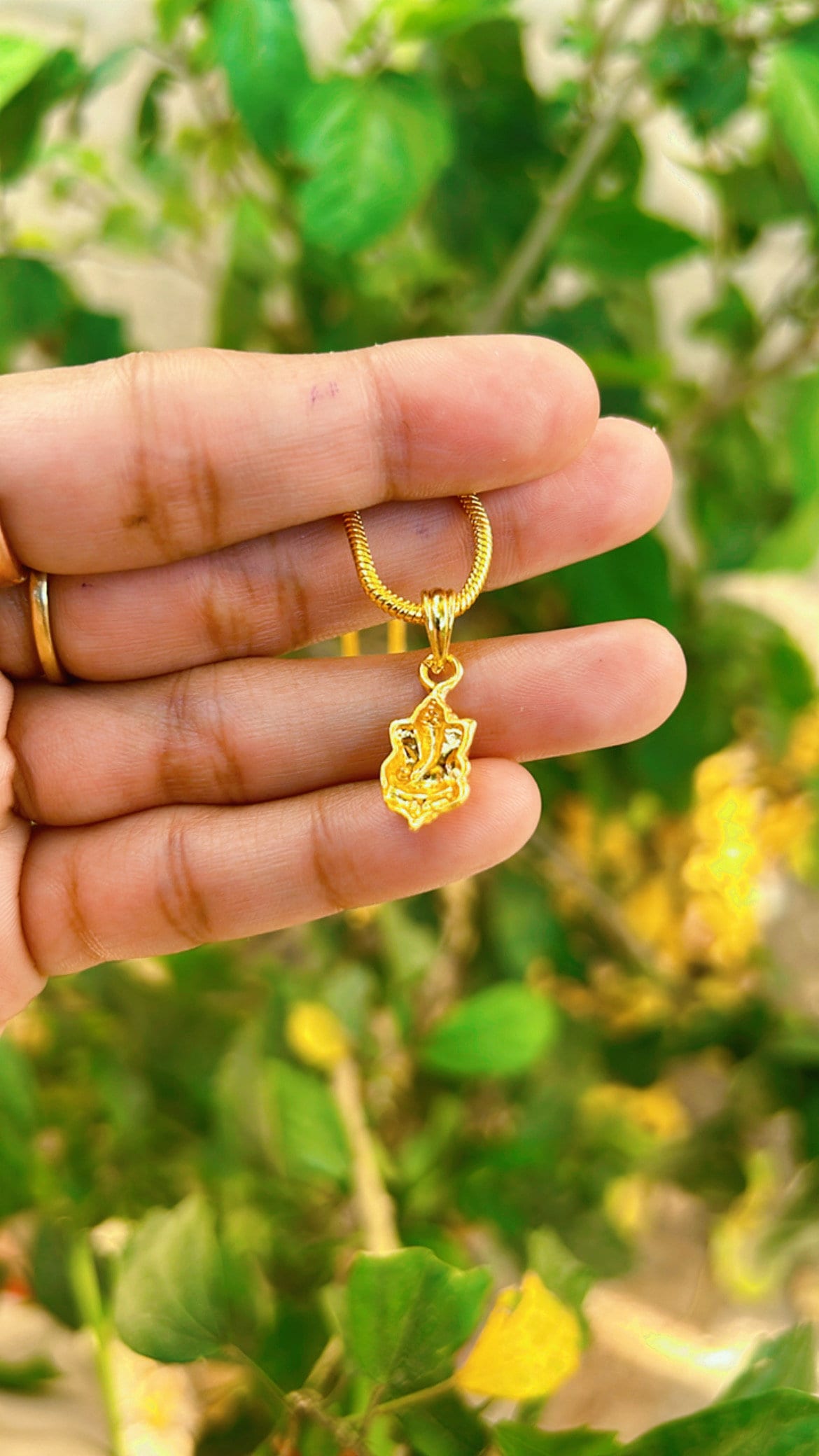 Collier Pendentif Amulette Thaï Ganesh Elephant Déité Hindou Talisman