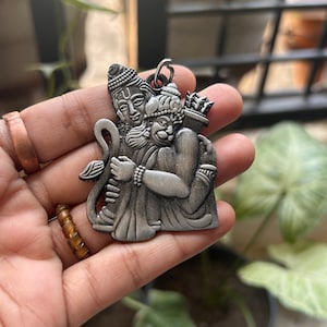 Ram Hanuman Pendant Lord Ram Hugging Hanuman Ji Necklace Hindu Devotional Jewelry Gift Hanuman Ji Ram Pendant Spiritual Necklace of Hanuman