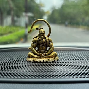 Hanuman Ji Idol for Car Brass Hindu God Statue for Puja Home Temple Decor Bajrangbali Murti for Protection Spiritual Gift Vastu Figurine