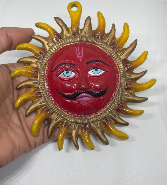 インテリア小物 微笑む太陽 木彫りフェイス 壁掛けインテリア