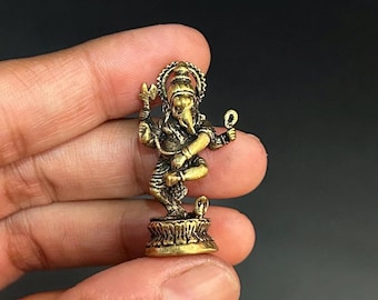 Ganesha-Statue Erscheinen piece.Little Ganesh Hindu-Gott Herr Antike Kleine Ganesha Idol Skulptur Statue Figur Tasche Ganesha. Glücks-Ganesha.