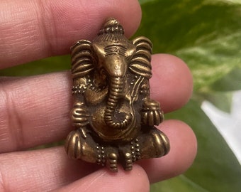 Brass Ganesha Statue for Home Temple Lord Ganesh Idol for Pooja Mandir Hindu God Murti Traditional Spiritual Home Decor
