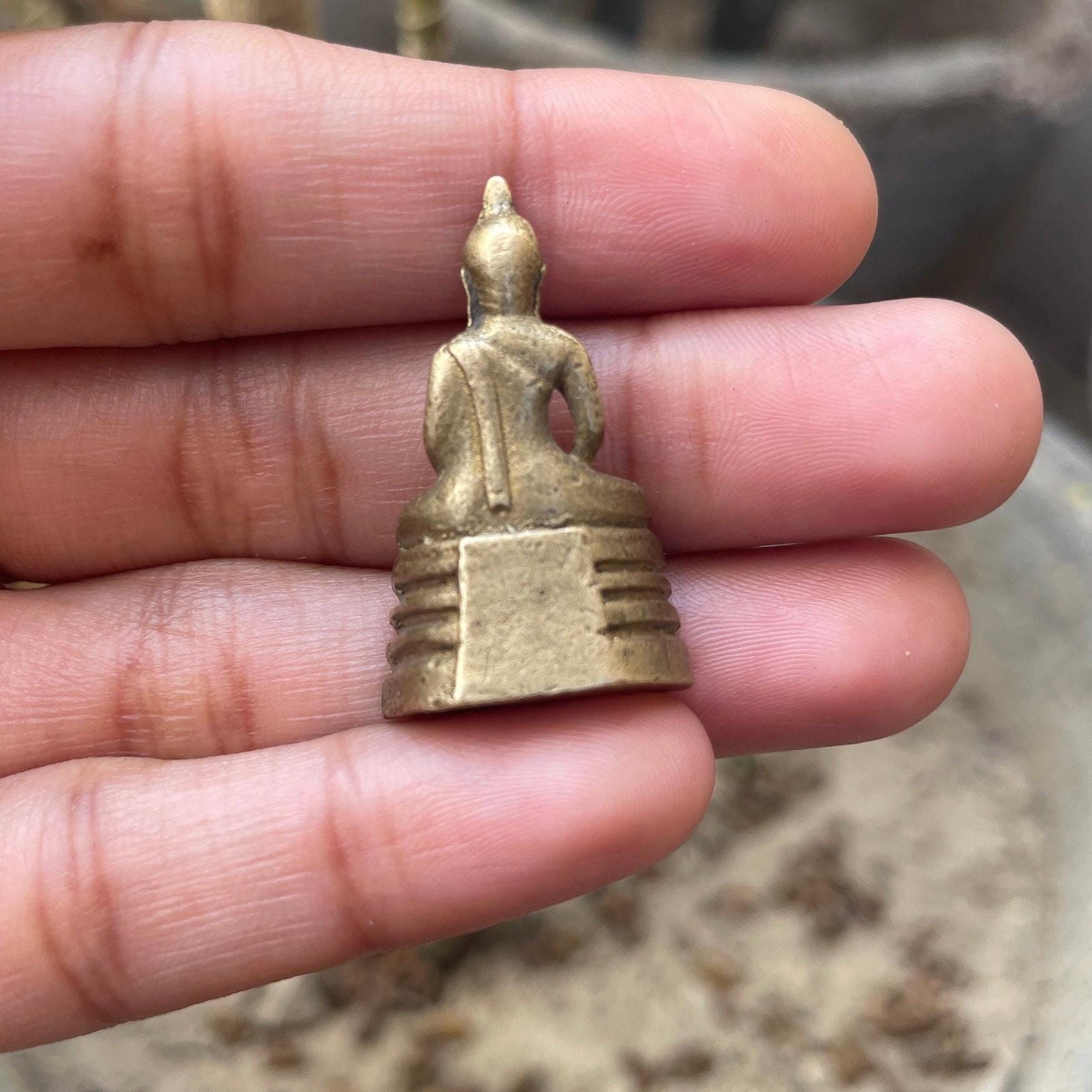 金仏 真鍮 金属 ショーピース 像 仏像 置物 仏陀 家の装飾用 仏教の