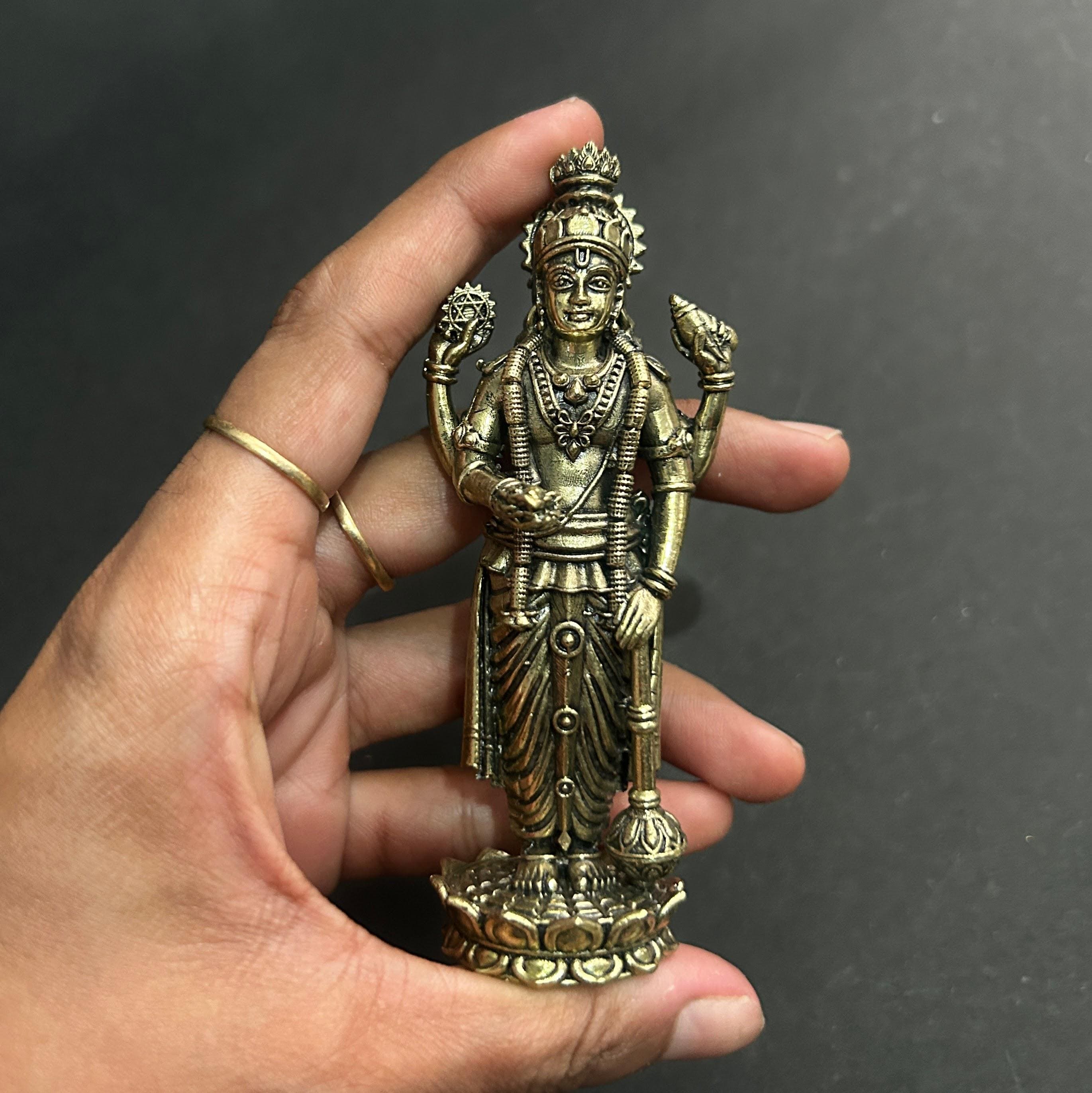 645 Images et Photos de Lord narasimha Libres de Droits