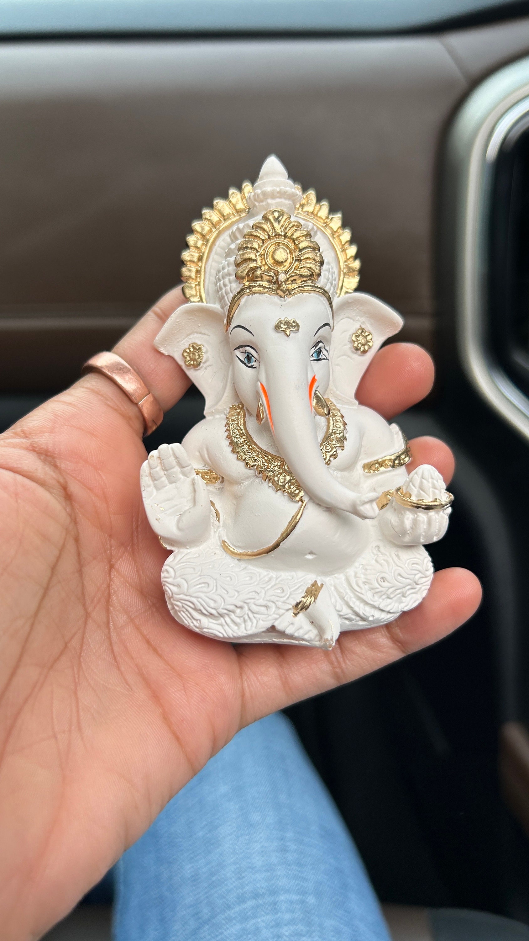 Car Dashboard Ganesha Little Statue Ganesh Hindu God Antique Small Car Dashboard Ganesha Little Statue Ganesh Hindu God Antique Small