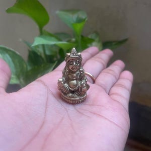 Brass Kuber Statue Lord Kuber Idol for Wealth & Prosperity Hindu God of Treasure Murti for Home Temple Pooja Wealth God